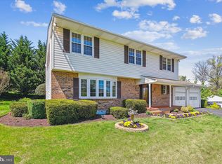 3 Le Grand Ct, Halethorpe, MD 21227