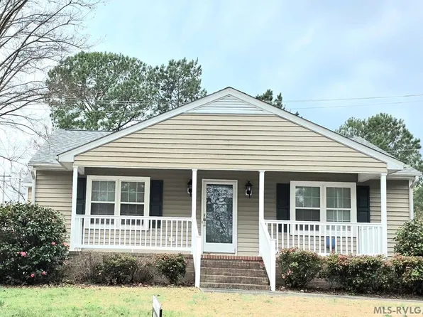 133 Devonshire Cir, Roanoke Rapids, NC 27870