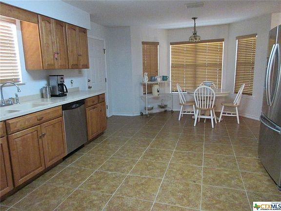 5th image of 104 Aldersgate St