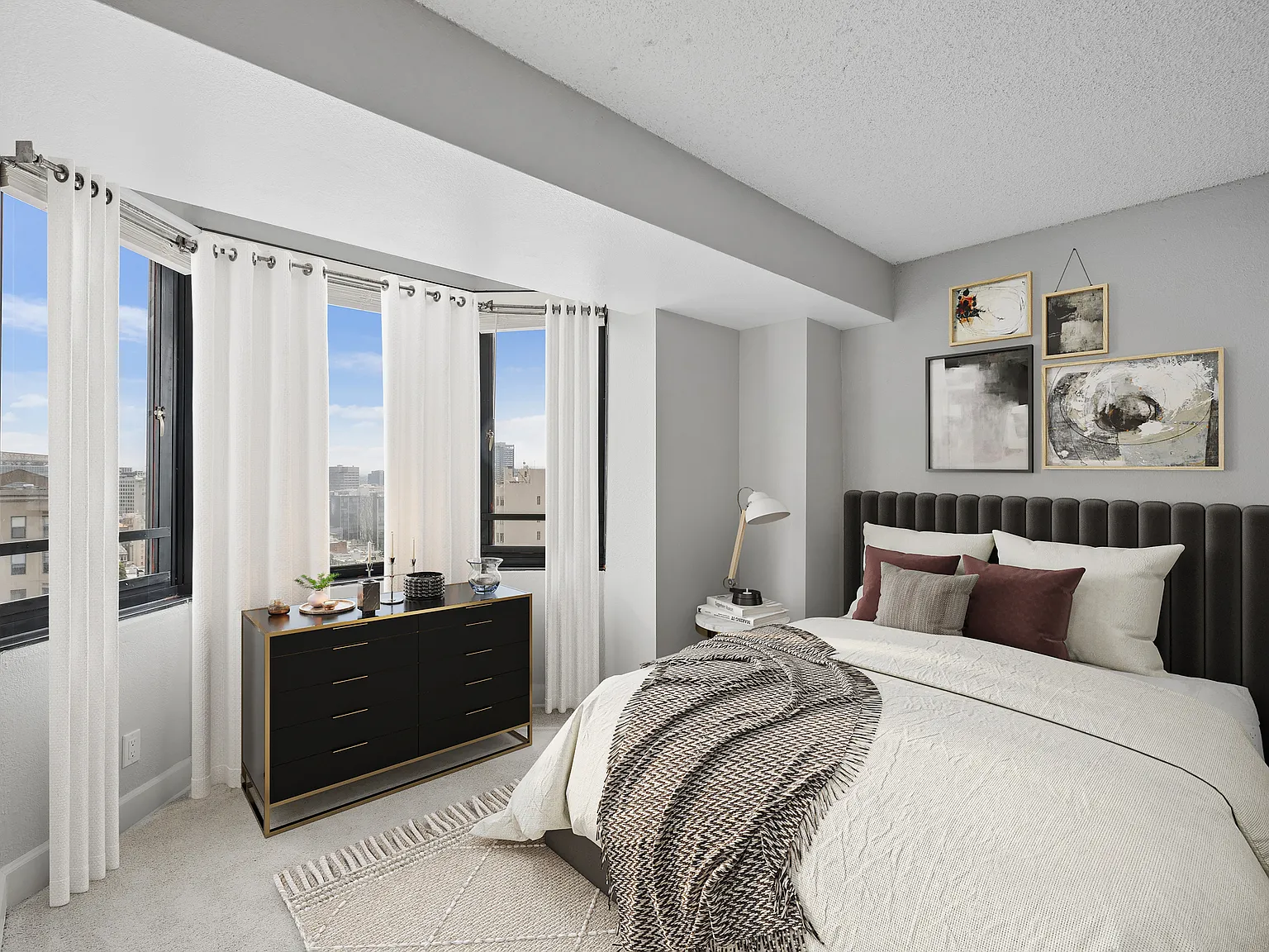 Tower 737 Condominium Rentals — Photo 2