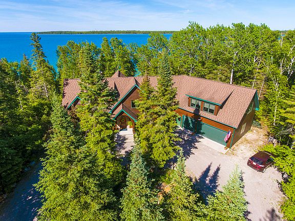 4th image of 5583 Bay Shore Dr