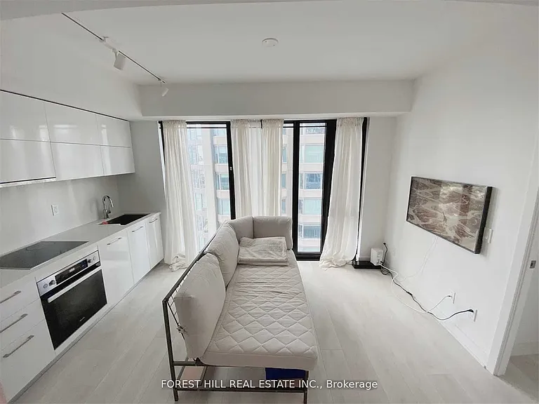 188 Cumberland St #2413 — Photo 2