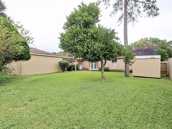 2nd image of 11614 Hornbrook Dr