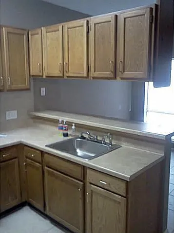 1 bed, 369 sqft, $1,100 — Photo 4