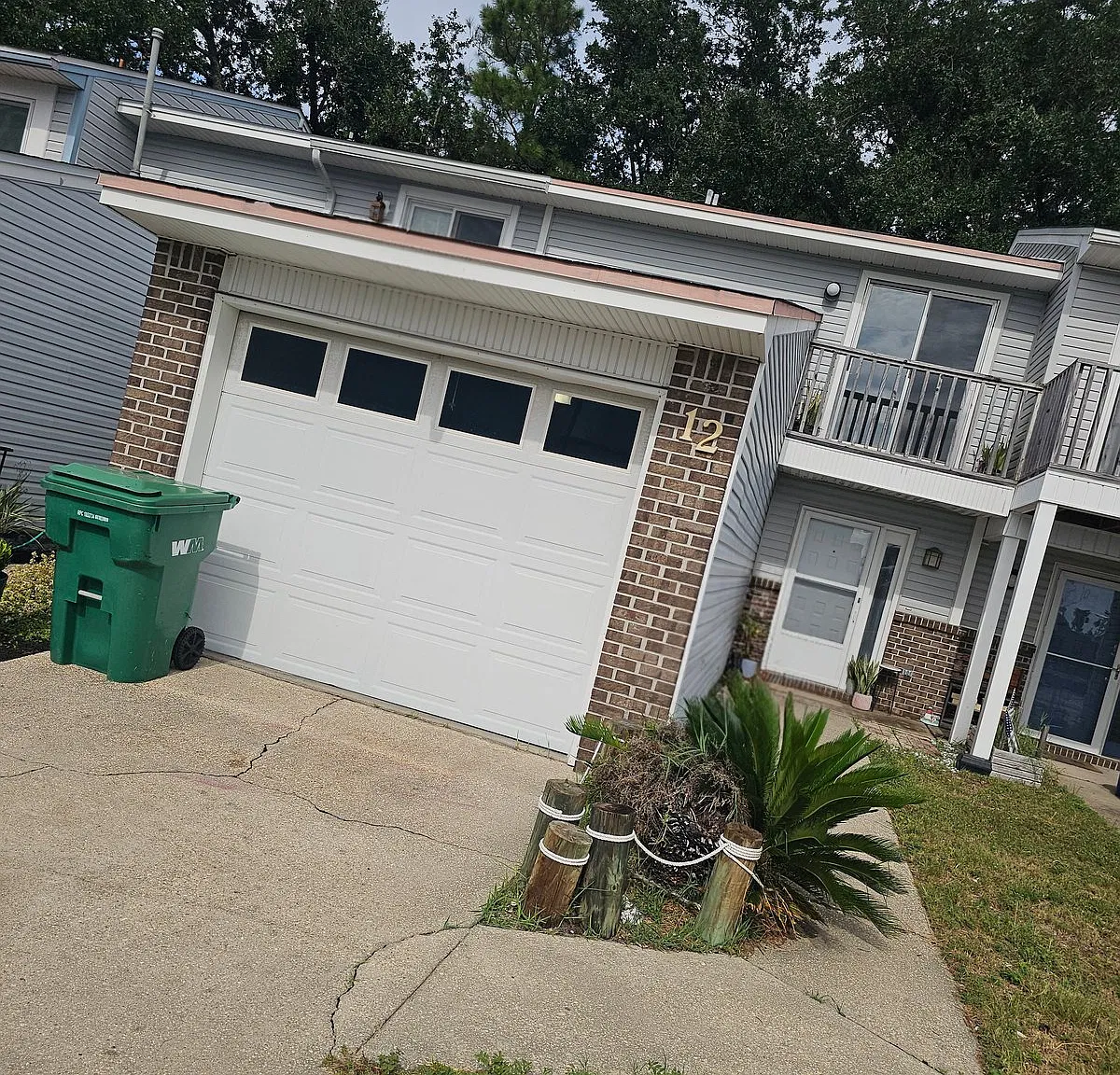 12 Gardner Drive — Photo 1