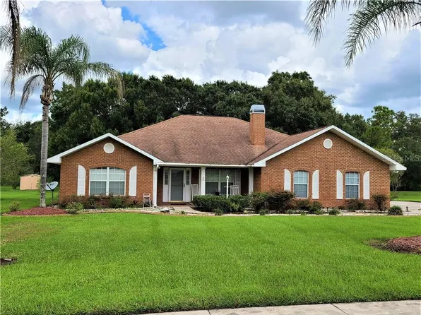 810 Turtle River Ct, Plant City, FL 33567