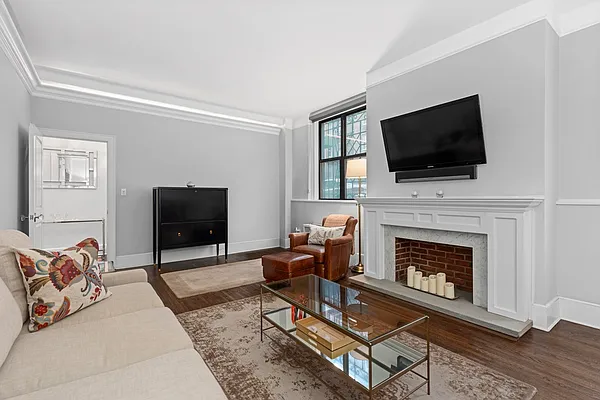 Rented by Corcoran | media 1