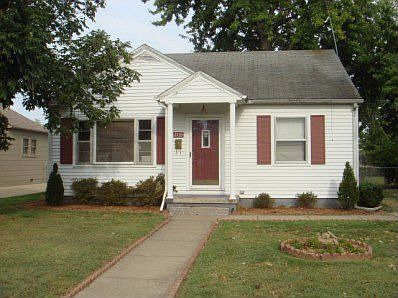 1st image of 2733 Allen St