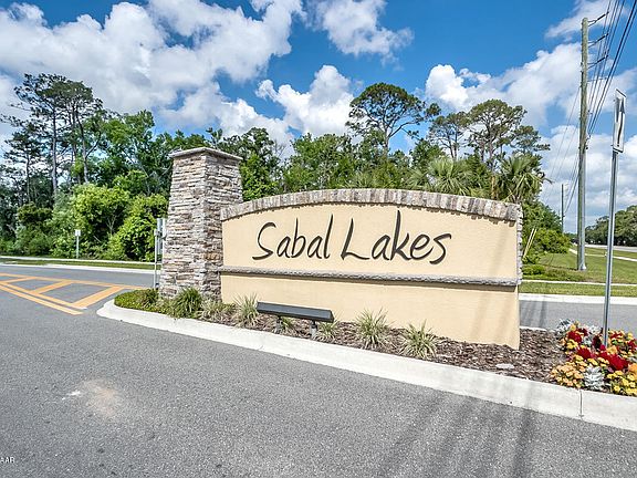 4th image of 404 White Coral Ln