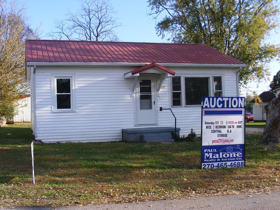1st image of 207 McNary St