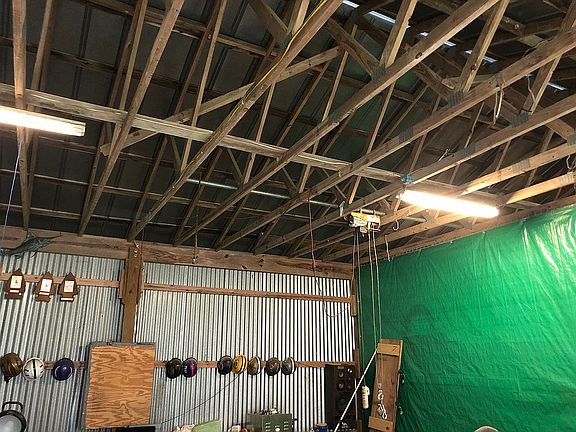 3rd image of 429 Audrey Ln