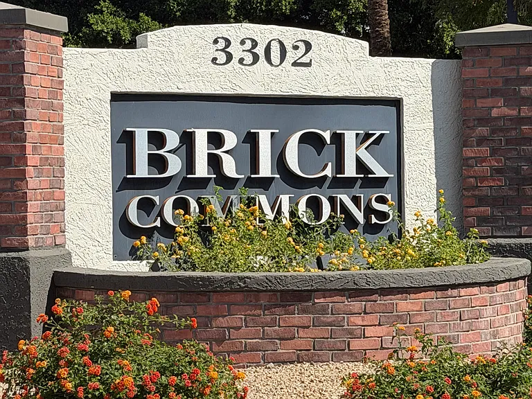 Welcome to Brick Commons, Resort style living in the heart of Phoenix