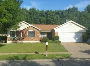 1426 Westbrooke Terrace Dr, Ballwin, MO 63021