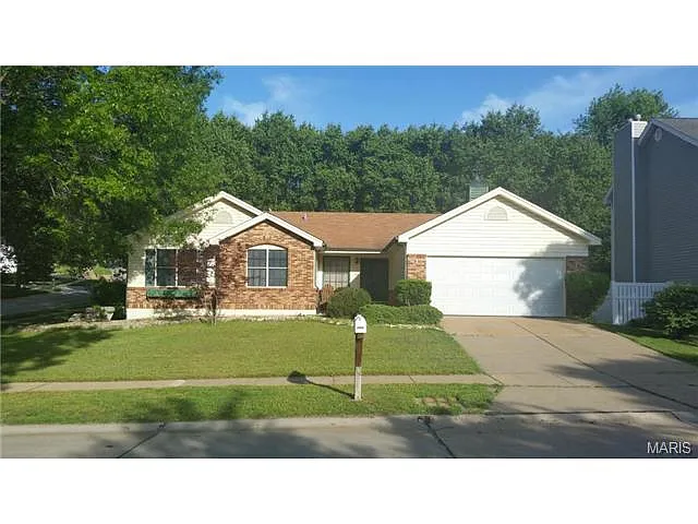 1426 Westbrooke Terrace Dr photo 1
