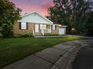 17 Knotty Pine Ln, Orangeburg, SC 29115