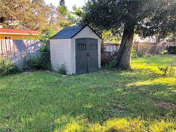 5th image of 5411 Dawn Ln