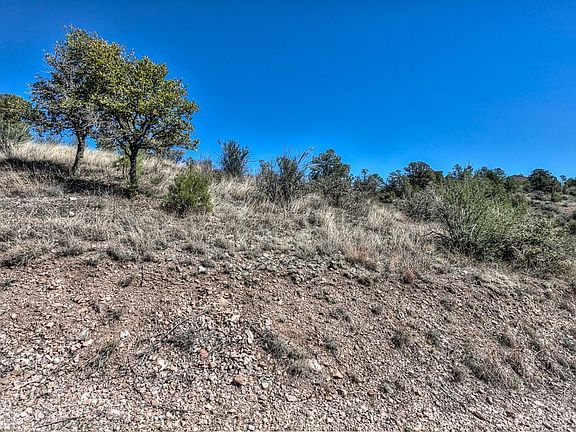 5th image of 2313 Loma Vista Dr