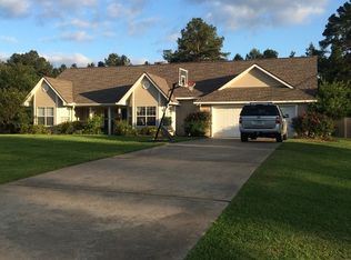 1029 Amber Ln, Pineville, LA 71360