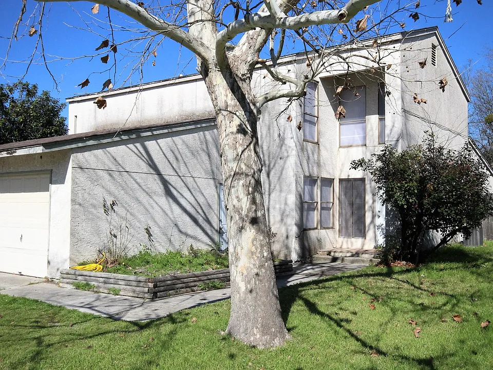 14520 Clovelly Wood
