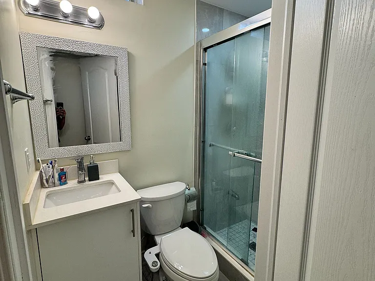 120 Viceroy Cres #2 — Photo 10