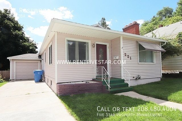 1st image of 221 Rosewood Ave