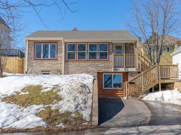2607 W 4th St, Duluth, MN 55806