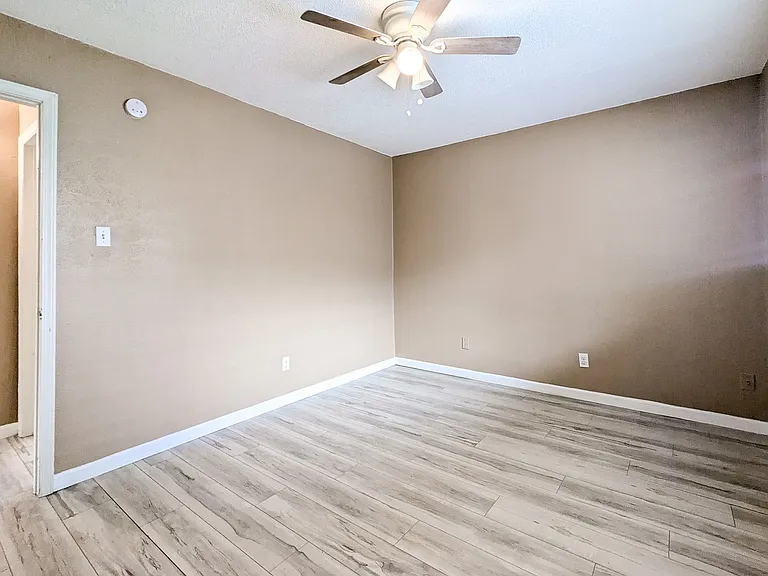5220 Antha St — Photo 23