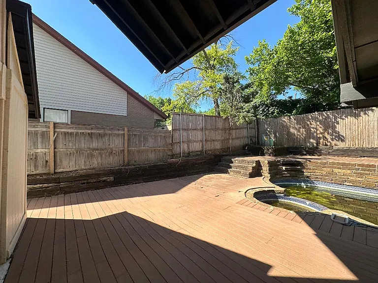 11609 Twisted Oak Rd — Photo 14