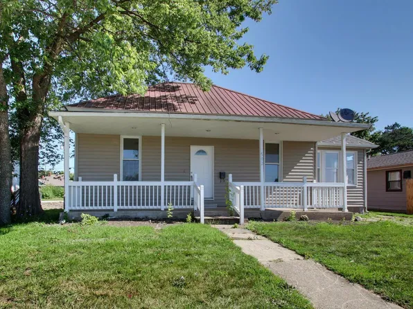 502 White St, Canton, MO 63435