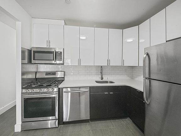 3rd image of 9002 Queens Blvd APT 334