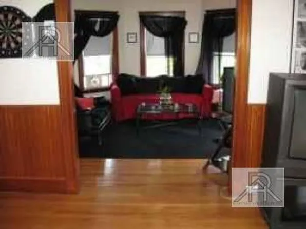 90 Harriet St, Brighton, MA 02135