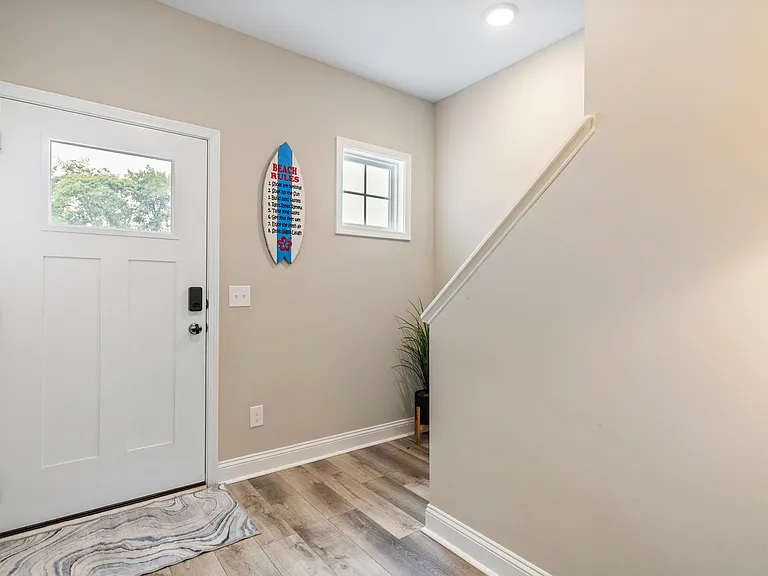124 Bridge Point Cir — Photo 7