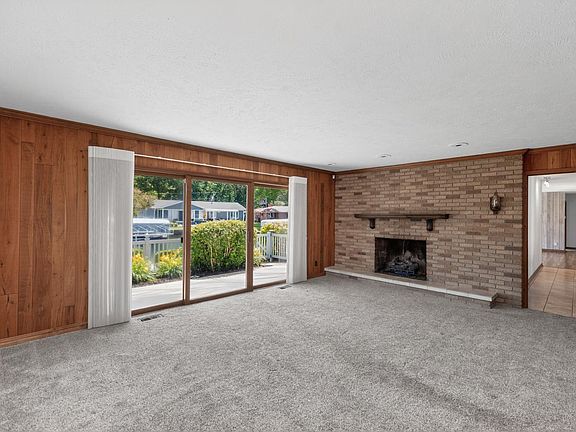 4th image of 68911 Island Dr