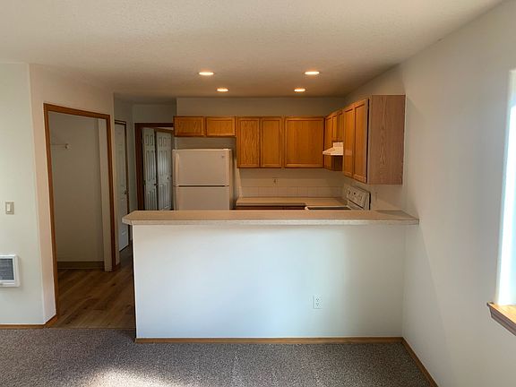 2nd image of 520 NE 92nd Ave #520