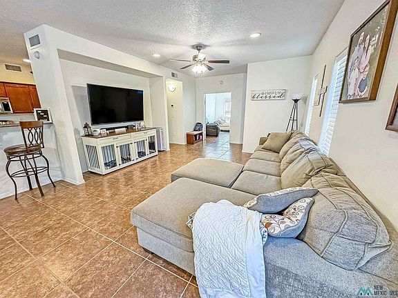 2nd image of 2036 E Saddle Club Dr