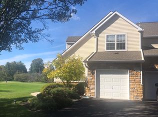 181 Canterbury Ln, Blue Bell, PA 19422