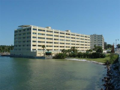 100 Bluff View Dr APT 508C, Belleair Bluffs, FL, 33770
