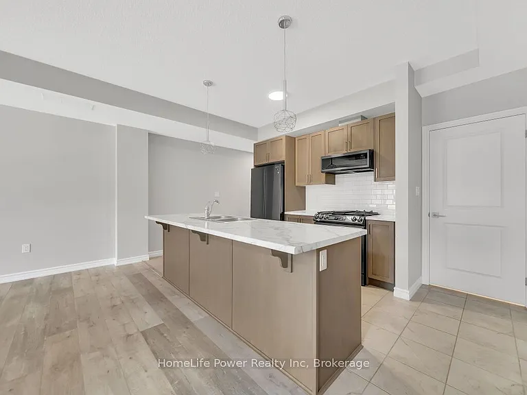 445 Ontario St S #89 — Photo 13