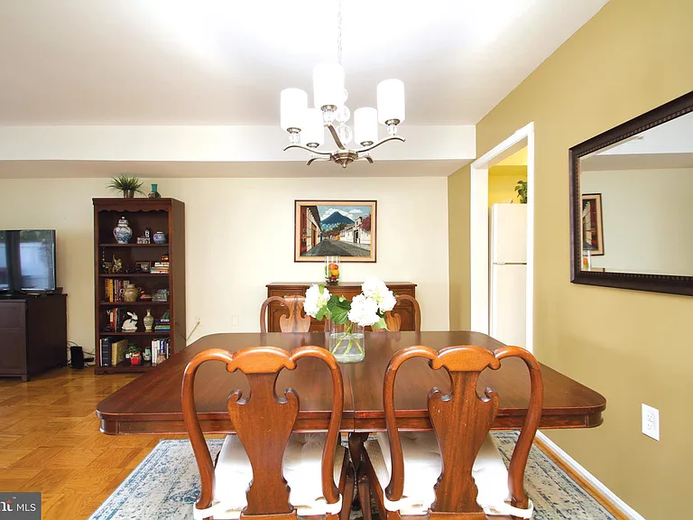 886 Azalea Dr #22 — Photo 7