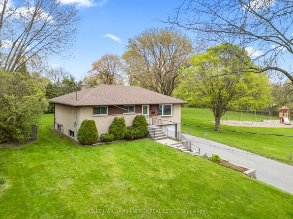 365 Humewood Ave, Oshawa, ON L1G 2T6