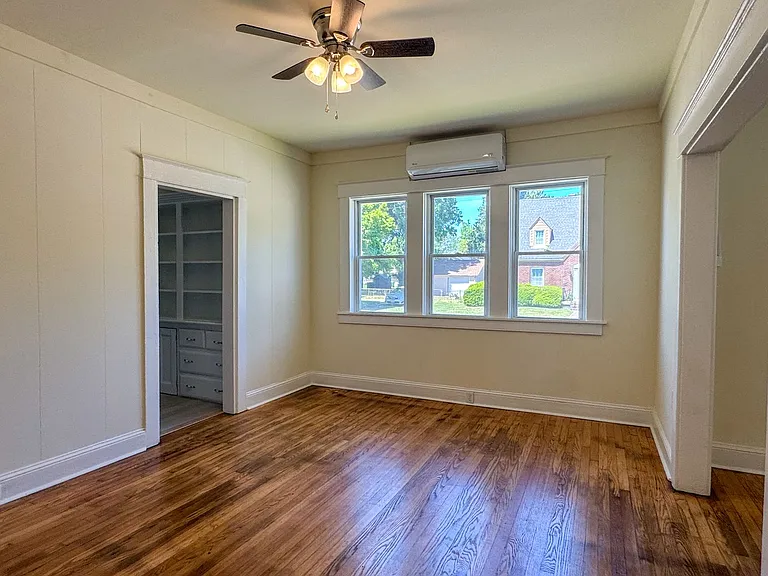 1014 Hamilton Ave — Photo 8