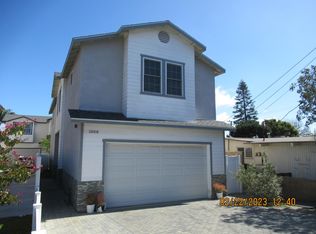 1808 Pomona Ave, Costa Mesa, CA 92627