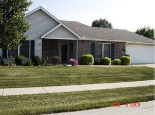 1013 W Aspen Trl, Decatur, IL 62526