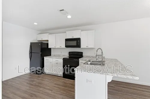 34 Pine St #C Photo 1