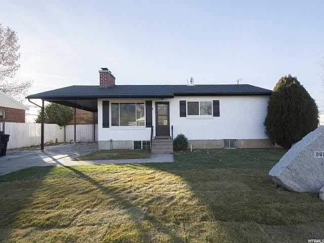 1st image of 9804 S Garnet Dr
