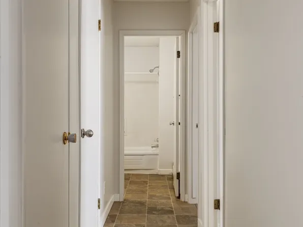 Gleneagles Apartments