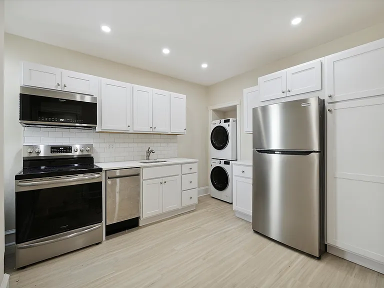 2308 E Allegheny Ave #2 — Photo 3
