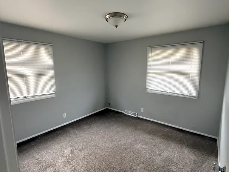 8318 W Crawford Ave #8318 — Photo 2