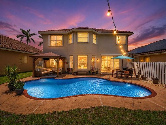 5th image of 7620 Thornlee Drive