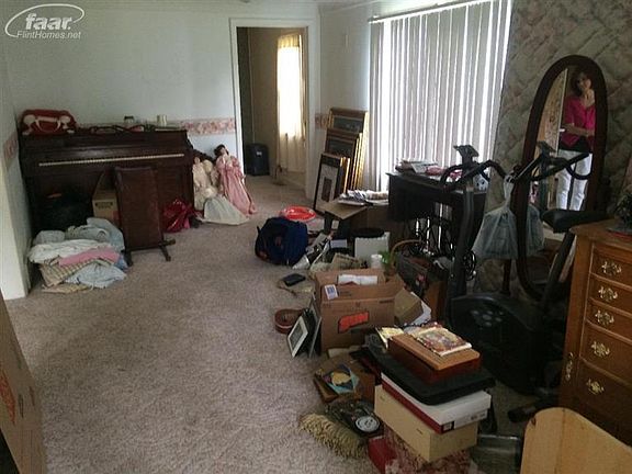 2nd image of 2108 Brady Ave